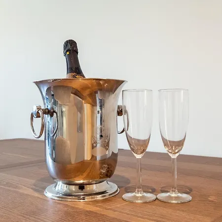 Sao Bento Luxury Hideaway 2 Bedroom Downtown