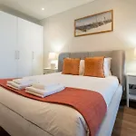 Daire Sao Bento Luxury Hideaway 2 Bedroom Downtown Porto