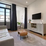 Daire Sao Bento Luxury Hideaway 2 Bedroom Downtown