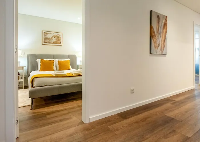 Sao Bento Luxury Hideaway 2 Bedroom Downtown *