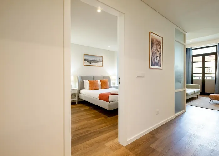 Sao Bento Luxury Hideaway 2 Bedroom Downtown * 포르투