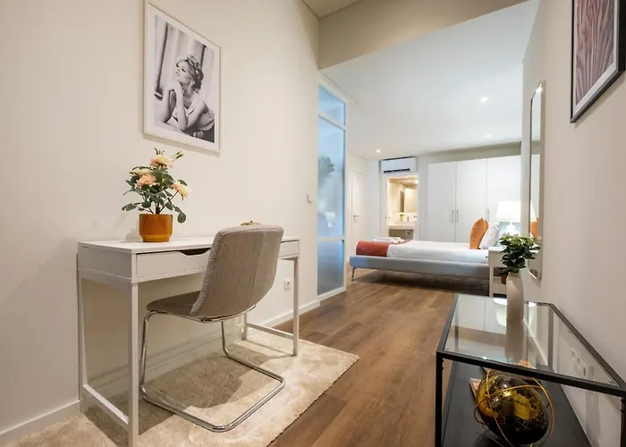 Sao Bento Luxury Hideaway 2 Bedroom Downtown * 포르투