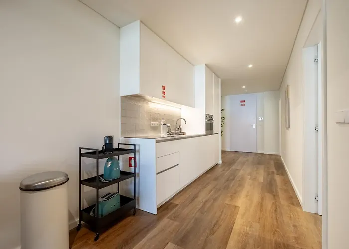 アパート Sao Bento Luxury Hideaway 2 Bedroom Downtown ポルト